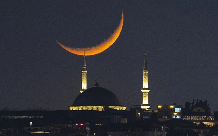 পবিত্র জমাদিউল আউয়াল মাস শুরু সোমবার