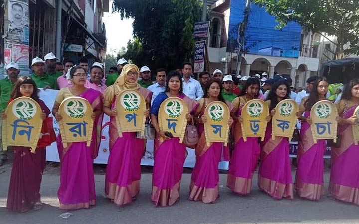 দেশের বিভিন্ন স্থানে জাতীয় নিরাপদ সড়ক দিবস পালিত