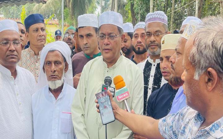 অপরাজনীতি যেন চিরতরে দূর হয় : পররাষ্ট্রমন্ত্রী