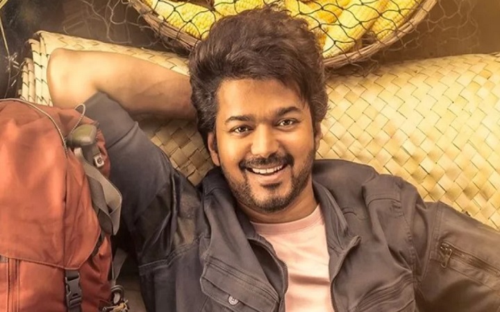 থালাপাতি বিজয় অভিনয় ইতি টানছেন