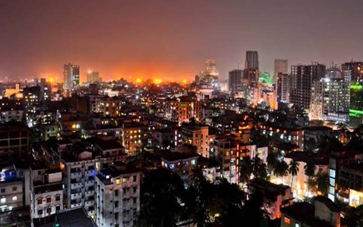 ঢাকাসহ সারাদেশে বিদ্যুৎ স্বাভাবিক অবস্থায় ফিরছে