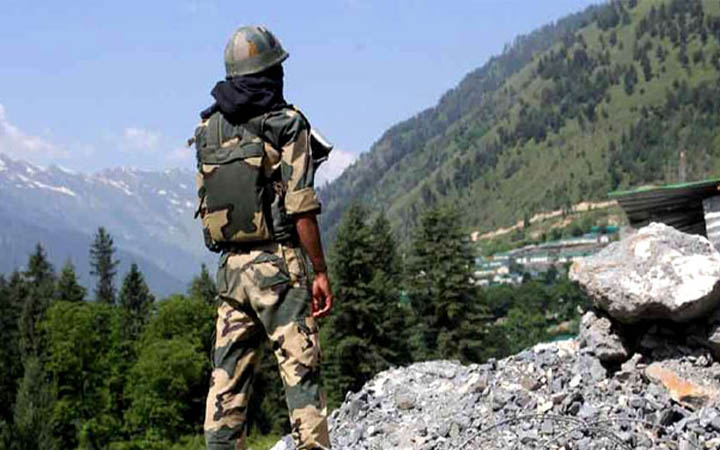 লাদাখে সৈন্য বাড়াচ্ছে চীন, সংঘর্ষের আশঙ্কা ভারতের