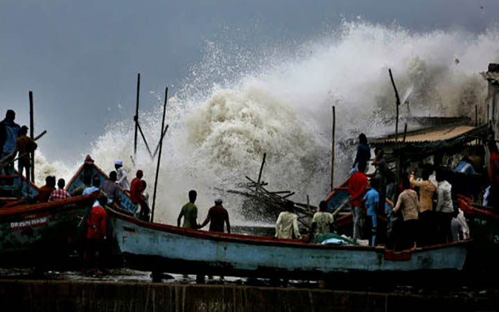 ঘূর্ণিঝড় 'মোখা' রোববার সন্ধ্যার মধ্যে কক্সবাজার উপকূল অতিক্রম করতে পারে