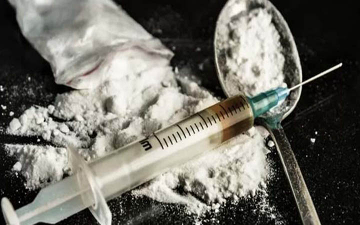 কাশ্মিরে মাদকাসক্তির বিরুদ্ধে যেভাবে লড়াই চলছে