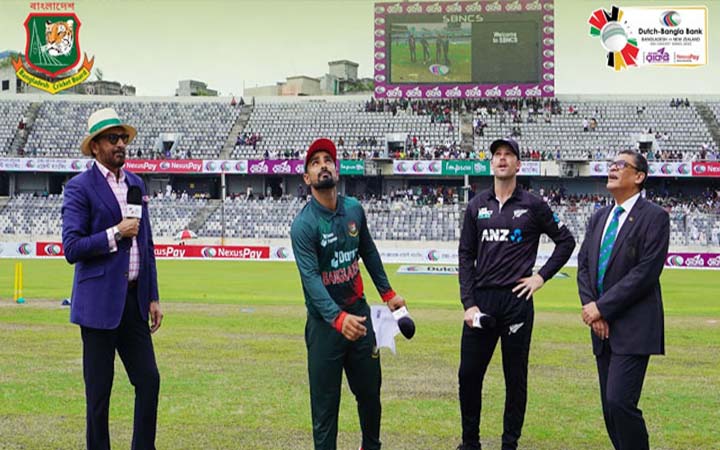 টসে হেরে ফিল্ডিংয়ে বাংলাদেশ