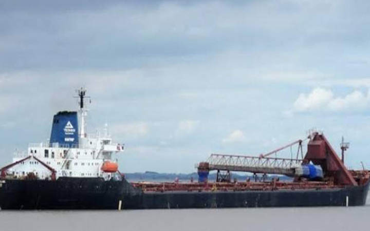 রূপপুর বিদ্যুৎ কেন্দ্রের যন্ত্রণাংশ নিয়ে মোংলায় এলো রাশিয়ান জাহাজ