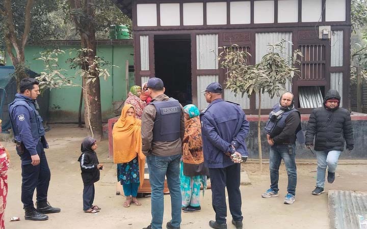 পরাজিত প্রার্থীর সমর্থকদের অর্ধশত বাড়িঘরে হামলা-ভাঙচুর, আহত ৩