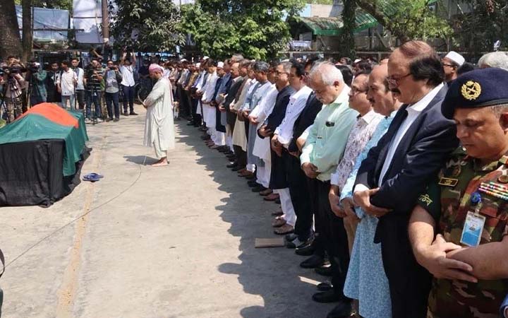 প্রধানমন্ত্রীর প্রেস সচিব ইহসানুল করিমের জানাজা অনুষ্ঠিত