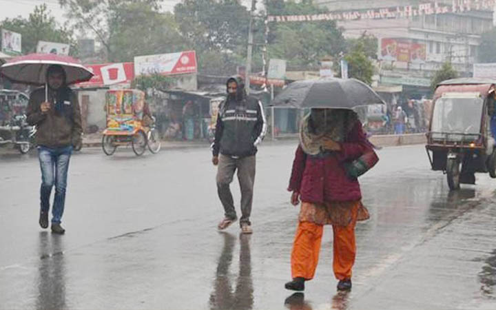 তীব্র শীতের মধ্যেই বৃষ্টির পূর্বাভাস
