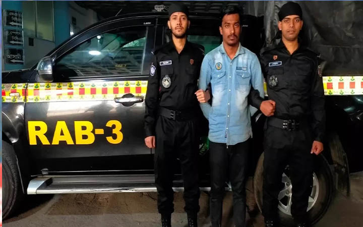 মতিঝিলে সাড়ে ৪৮ কেজি গাঁজা জব্দ, যুবক আটক