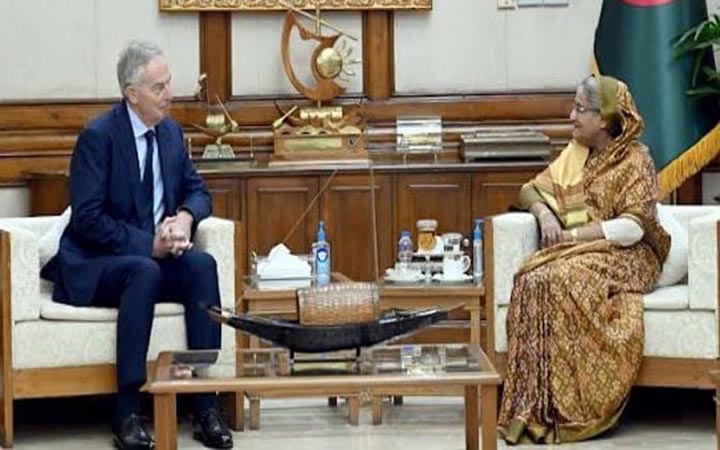 বাংলাদেশের রেলওয়ের উন্নয়নে ব্রিটিশ সহযোগিতা চাইলেন প্রধানমন্ত্রী