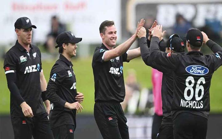 কিউই পেসারদের উচ্চতায় টাইগারদের অস্বস্তি