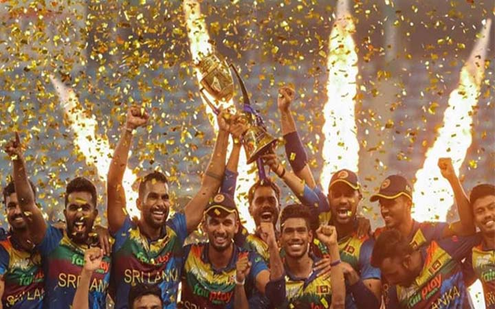 পাকিস্তানকে হারিয়ে চ্যাম্পিয়ন শ্রীলংকা
