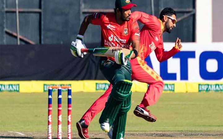জিম্বাবুয়েকে ৩০৪ রানের টার্গেট দিল বাংলাদেশ