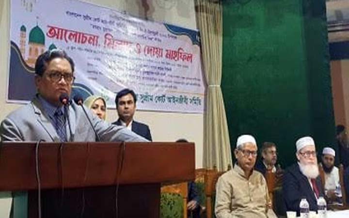মুহাম্মদ সা:-এর দেখানো পথে আমাদের চলতে হবে : প্রধান বিচারপতি