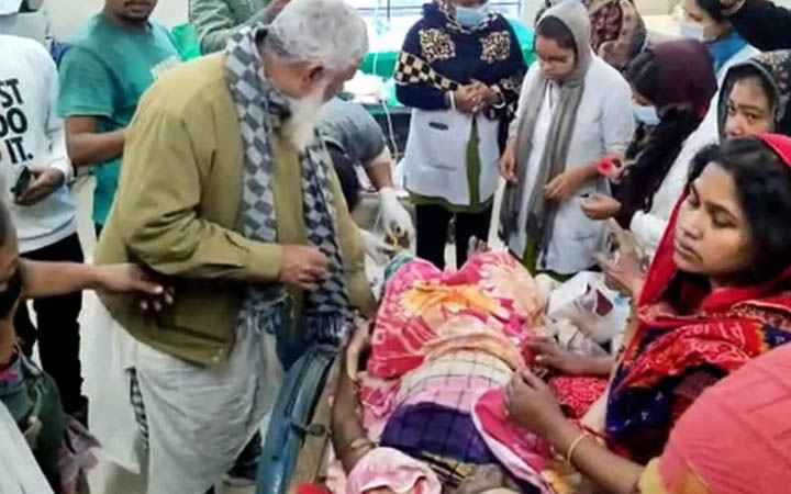 গাছে বেঁধে আগুন দিয়ে ভাবীকে হত্যা, দেবর আটক