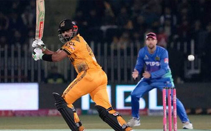 উত্তেজনাপূর্ণ ম্যাচে মুলতানের জয়রথ থামালো পেশোয়ার
