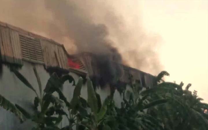 গাজীপুরে কম্পোজিট মিলে আগুন