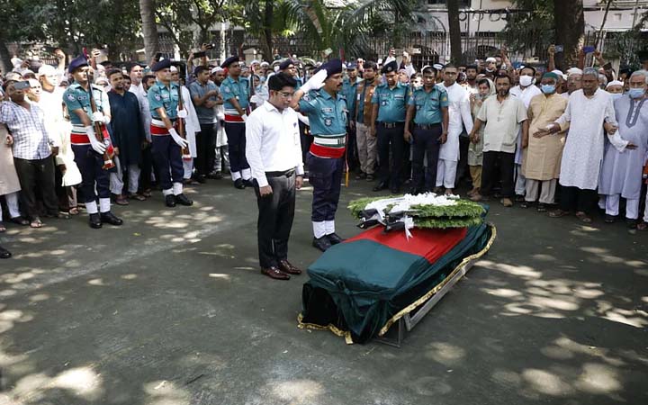 ড. আকবর আলি খানের জানাজা সম্পন্ন