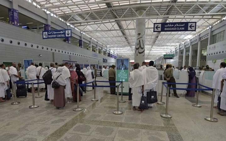 সৌদি আরবে ৪ দিনের ফ্রি ভিসা চালু