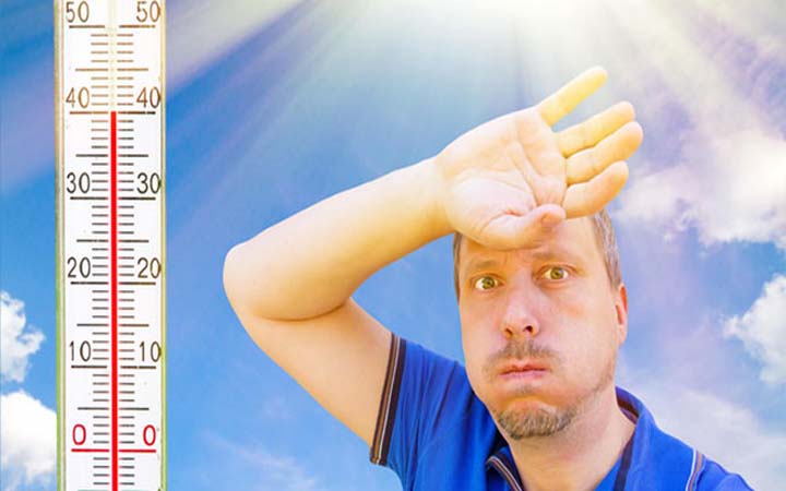 তীব্র গরমে হিটস্ট্রোকের শঙ্কা, থাকুন সতর্ক