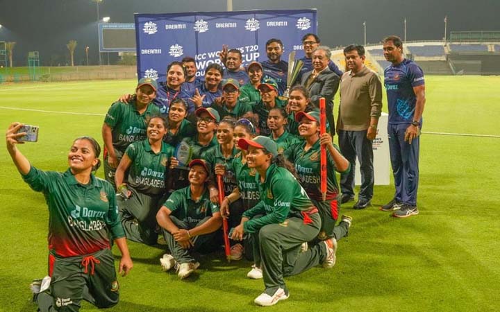 ফুটবলের পর ক্রিকেটেও চ্যাম্পিয়ন বাংলাদেশ নারী দল