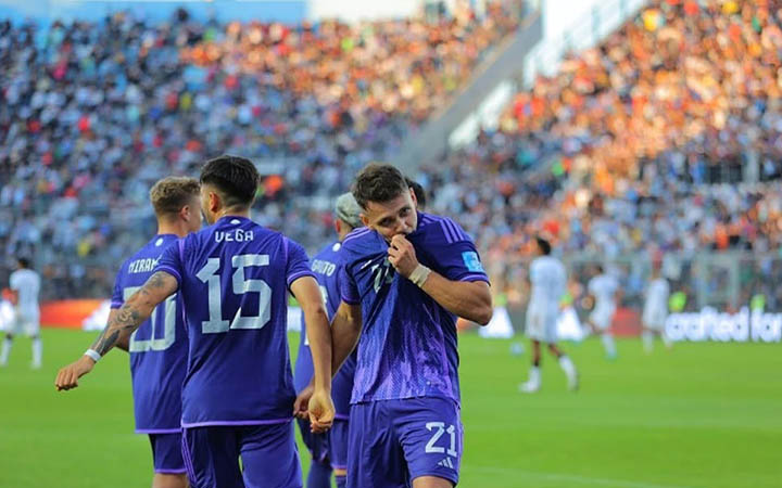 অনূর্ধ্ব-২০ বিশ্বকাপ: গ্রুপ চ্যাম্পিয়ন আর্জেন্টিনা