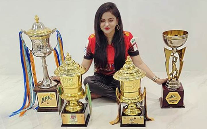 বিপিএলের রাজস্ব চান কুমিল্লার মালিক নাফিসা