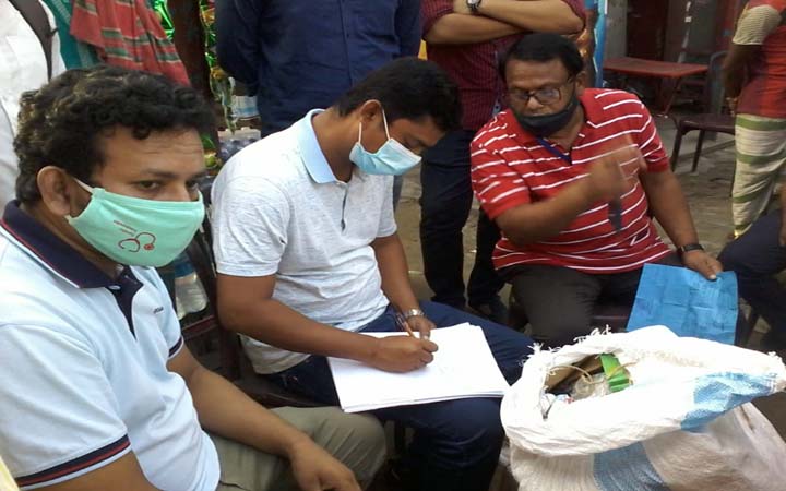 ময়মনসিংহে নকল ব্যান্ডরোলযুক্ত বিড়ি জব্দ