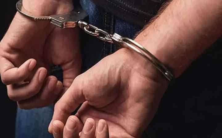 ব্যবসায়ীকে আটকে ১০ লাখ টাকা চাঁদা দাবির অভিযোগ, গ্রেপ্তার ৬