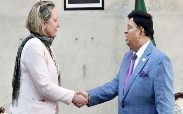 নির্বাচন নিয়ে আপনাদের চিন্তা করতে হবে না, ব্রিটিশ মন্ত্রীকে মোমেন