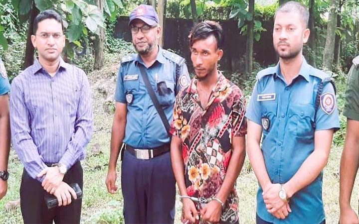 গাঁজা সেবনের অপরাধে যুবকের কারাদন্ড