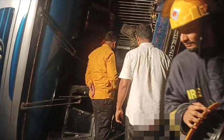 খাগড়াছড়িতে বাস উল্টে একজনের মৃত্যু, আহত ১৩