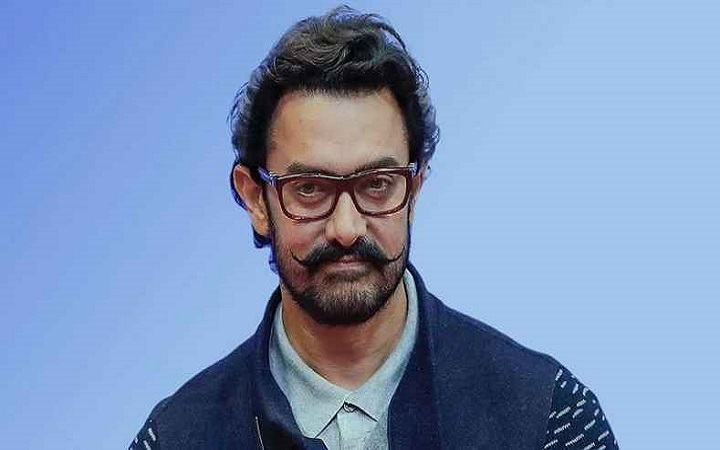 পাকিস্তানে ছবি মুক্তি দিতে জাতীয় পতাকা মুছতে হবে, যা করেছিলেন আমির খান