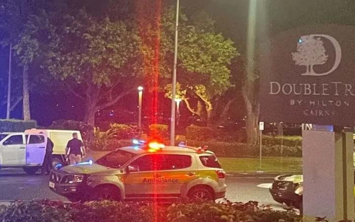 হোটেলের ছাদে হেলিকপ্টার বিধ্বস্ত হয়ে পাইলট নিহত