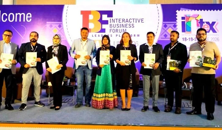 বৈশ্বিক ফ্যাশন অঙ্গনে শক্ত অবস্থান গড়তে ব্র্যান্ডিংয়ে জোর দেওয়ার আহ্বান