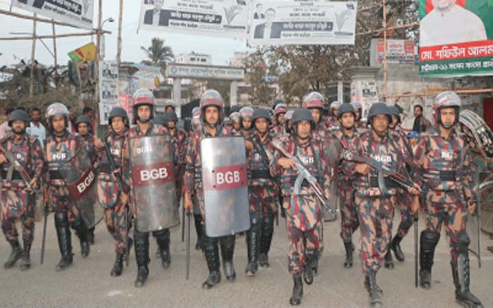 নির্বাচন ঘিরে চট্টগ্রামে ৭১ প্লাটুন বিজিবি মোতায়েন, টহল শুরু