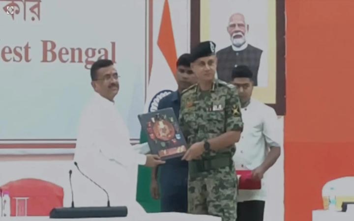 বিএসএফের হাতে জমি তুলে দিলো পশ্চিমবঙ্গের বিজেপি সরকার