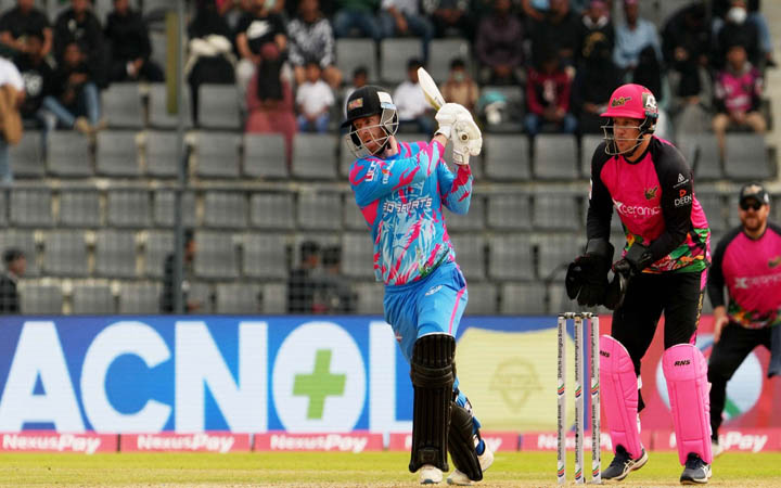 সিলেটকে গুঁড়িয়ে প্লে-অফে চিটাগাং কিংস