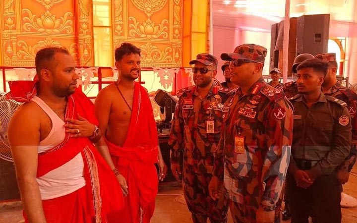 বান্দরবানে দুর্গাপূজায় নিরাপত্তা জোরদার, মাঠে বিজিবির ১২ প্লাটুন