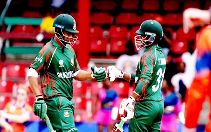 সাকিব-তানজিদের ব্যাটে চ্যালেঞ্জিং পুঁজি টাইগারদের