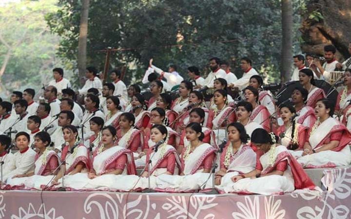 ছায়ানটের বর্ষবরণ অনুষ্ঠান চলছে