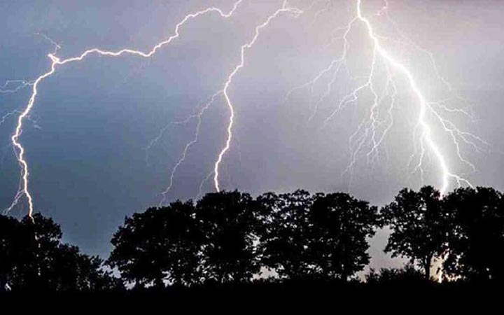 শ্যামনগরে বজ্রপাতে কৃষকের মৃত্যু