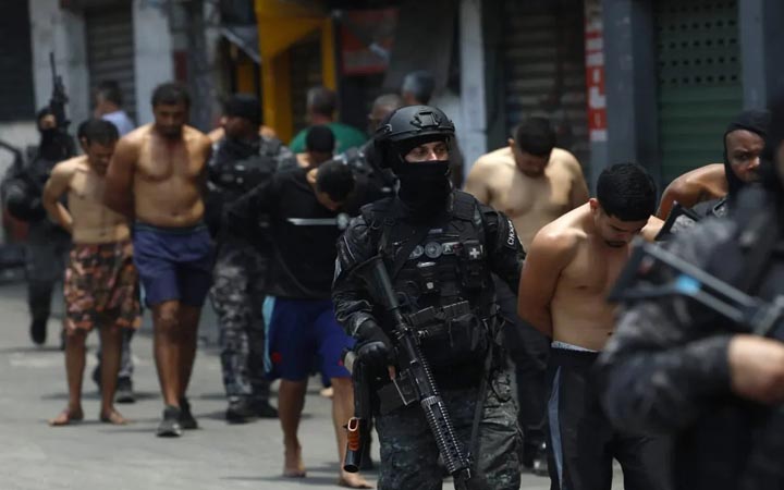 ব্রাজিলে পুলিশের অভিযানে নিহত বেড়ে ৬৪