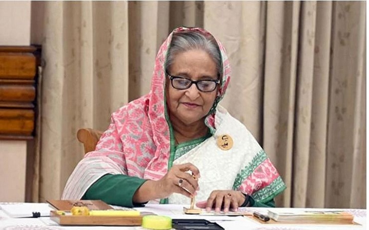 স্বাধীনতা দিবসে স্মারক ডাকটিকিট উন্মোচন করলেন প্রধানমন্ত্রী