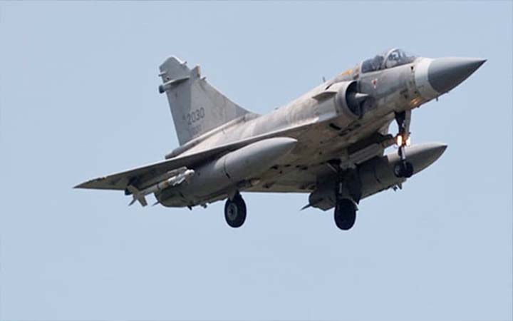 তাইওয়ানের আকাশে চীনের ৩৭ যুদ্ধবিমান