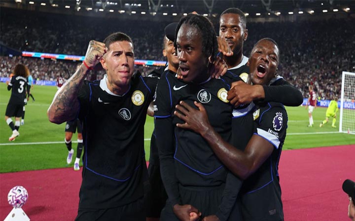 বড় জয়ে প্রিমিয়ার লিগের শীর্ষে চেলসি