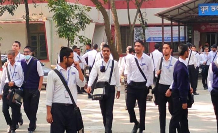 সরকারি-বেসরকারি কলেজ খুলবে রোববার