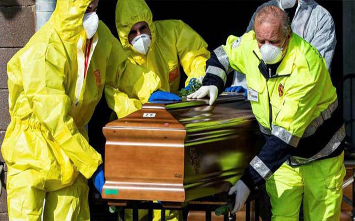 বিশ্বজুড়ে ফের করোনার দাপট