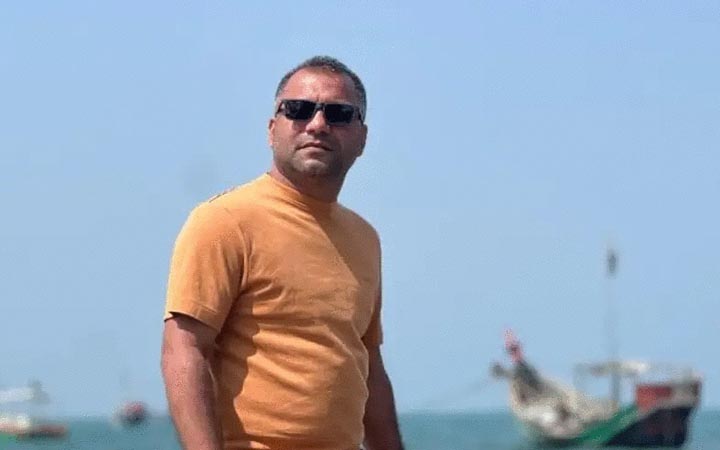 উপাচার্যপন্থি দুই শিক্ষকের কোন্দল; একজনের পদত্যাগ